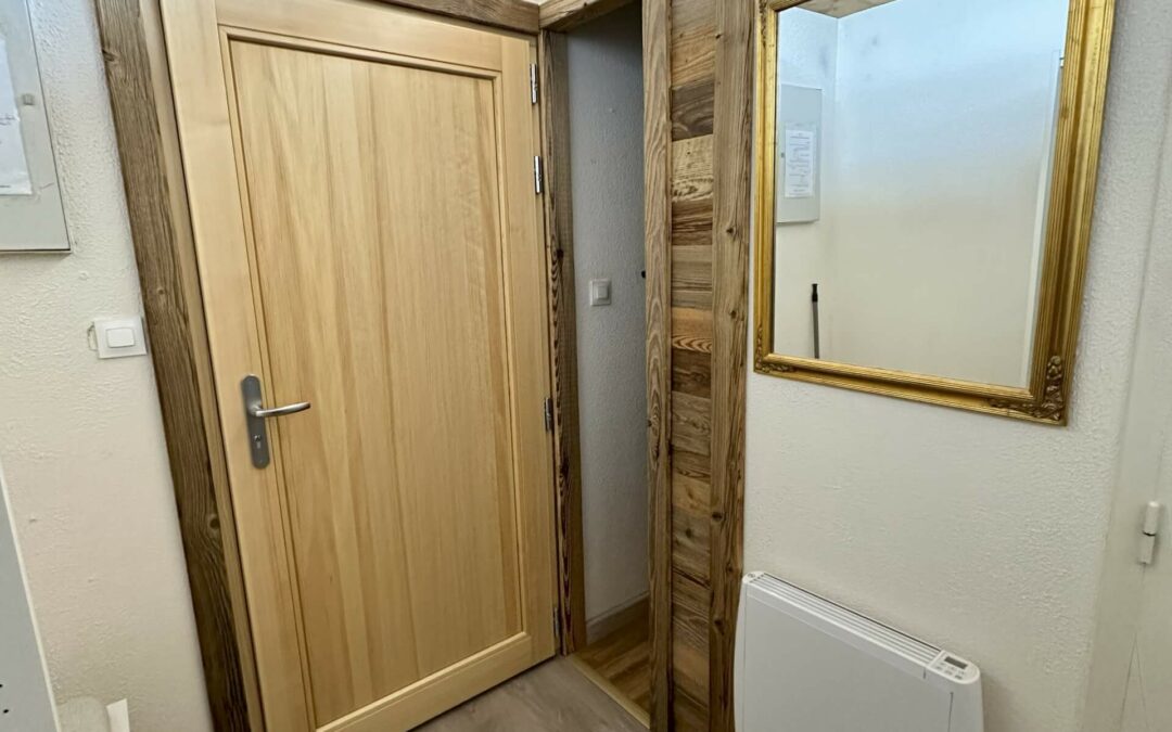 Porte intérieure à Cleurie : améliorez l’isolation et le confort de votre maison